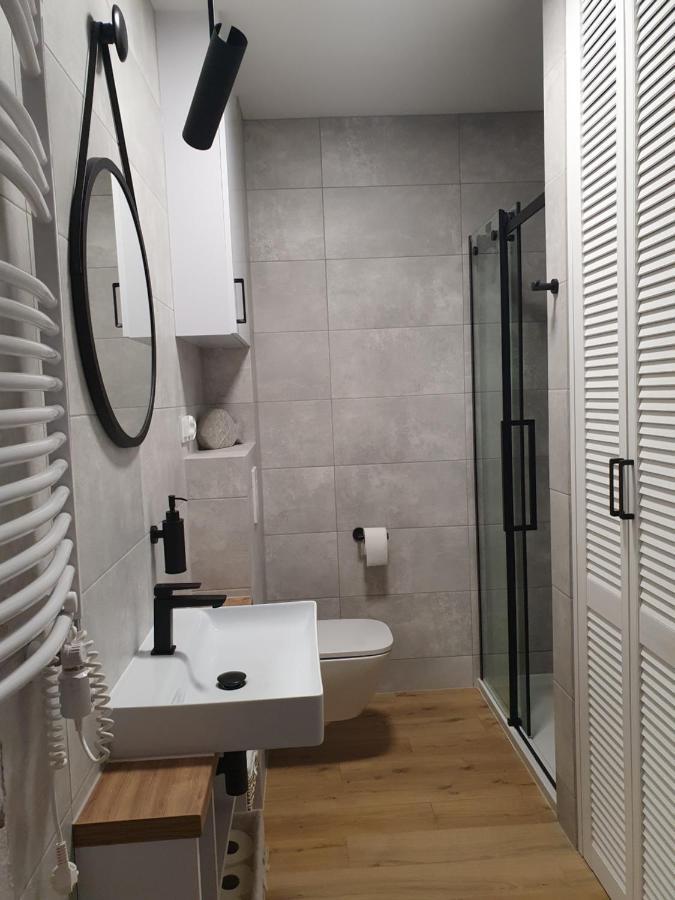 Apartament Na Kazda Pogode A27 โปเบียโรโว ภายนอก รูปภาพ